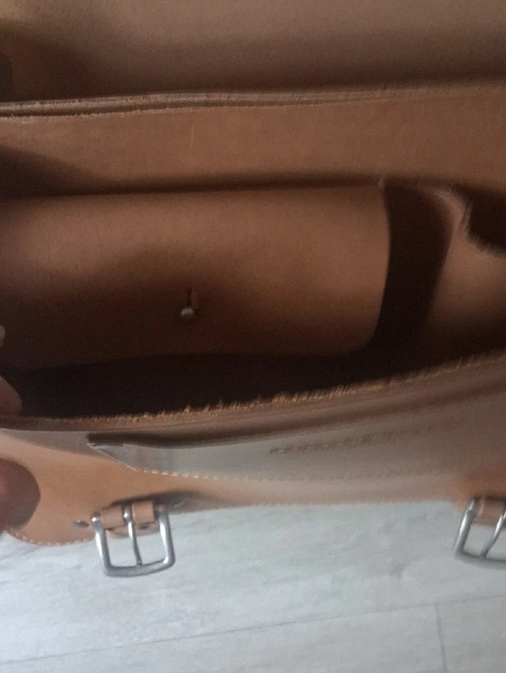 Men's Tan Leather Messenger Bag with Buckle Strap